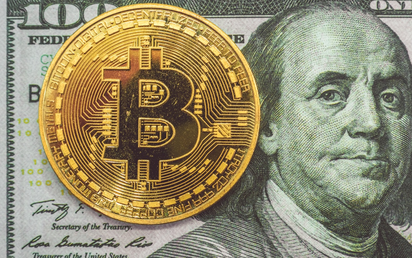 ¿En qué se diferencia el dinero fiat de las criptomonedas?