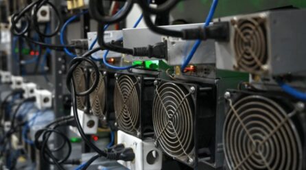 Voltaje: Un viaje educativo al futuro tecnológico y energético