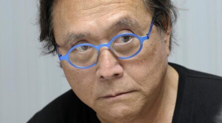 El mercado de bonos tambalea, es momento de refugiarse en oro, plata y bitcoin: Robert Kiyosaki