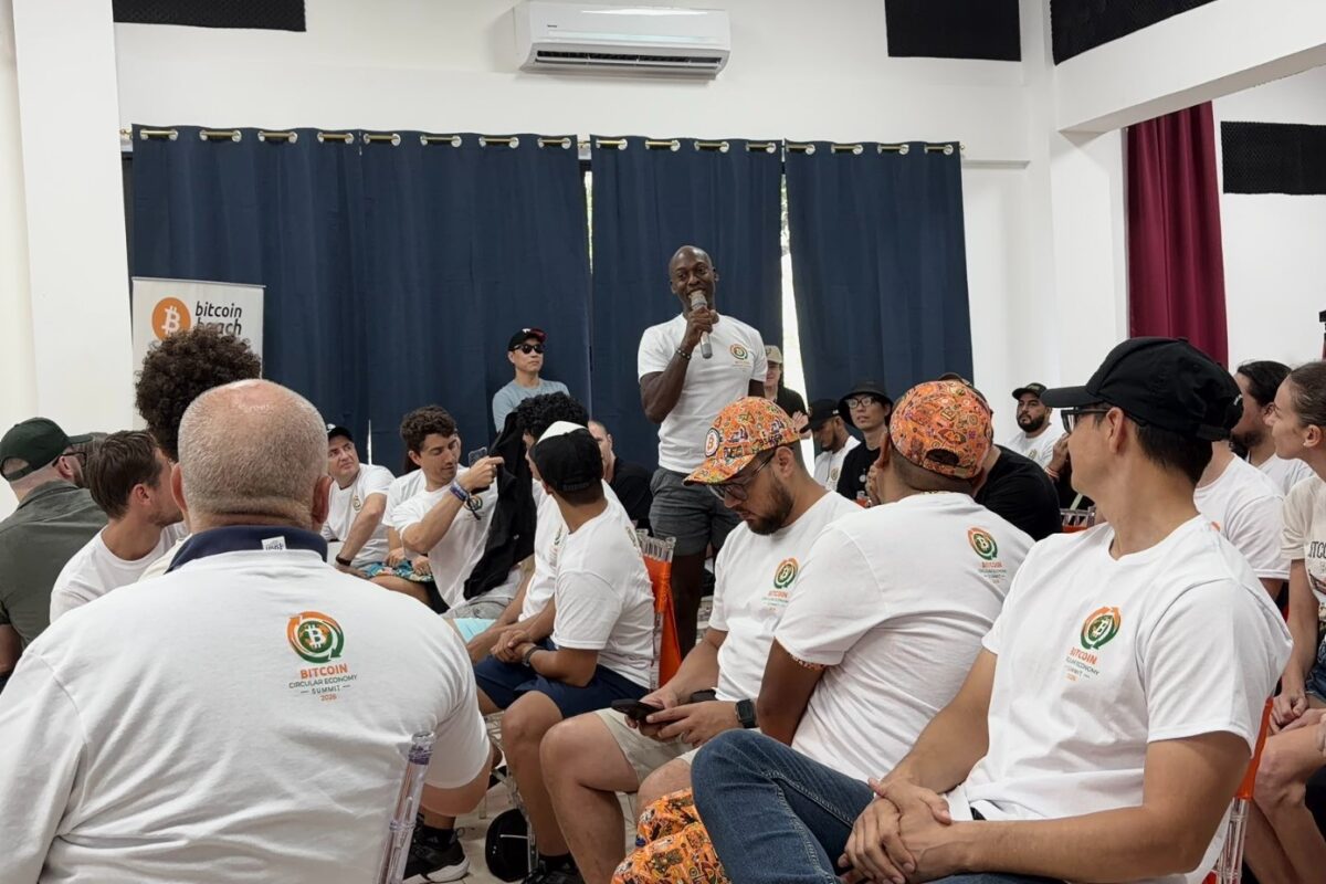 Éxito total en la cumbre de economías circulares de Bitcoin en El Salvador