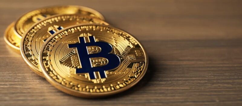 Bitcoin recupera los 71.000 dólares tras una tregua geopolítica en Medio Oriente