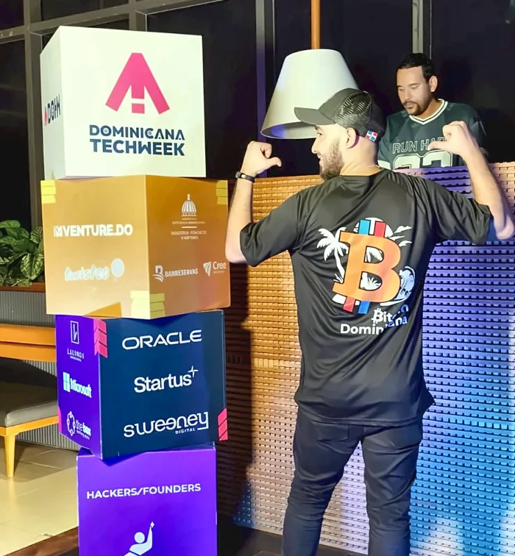 El ecosistema Bitcoin se integra a la comunidad tech: así se vivió la apertura de Dominicana Tech Week 2026