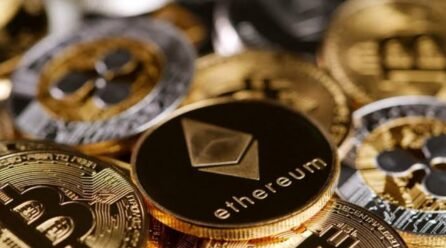 CryptEscrow y First American lanzan solución para compras inmobiliarias con criptomonedas en EE.UU.